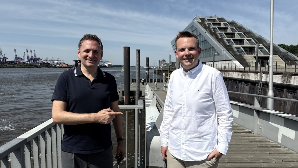 Matthias Morr und Fabian Betzendahl am Dockland in Hamburg